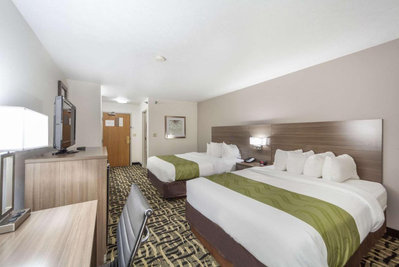 Quality Inn & Suites West Omaha - Ne Linclon Eksteriør billede