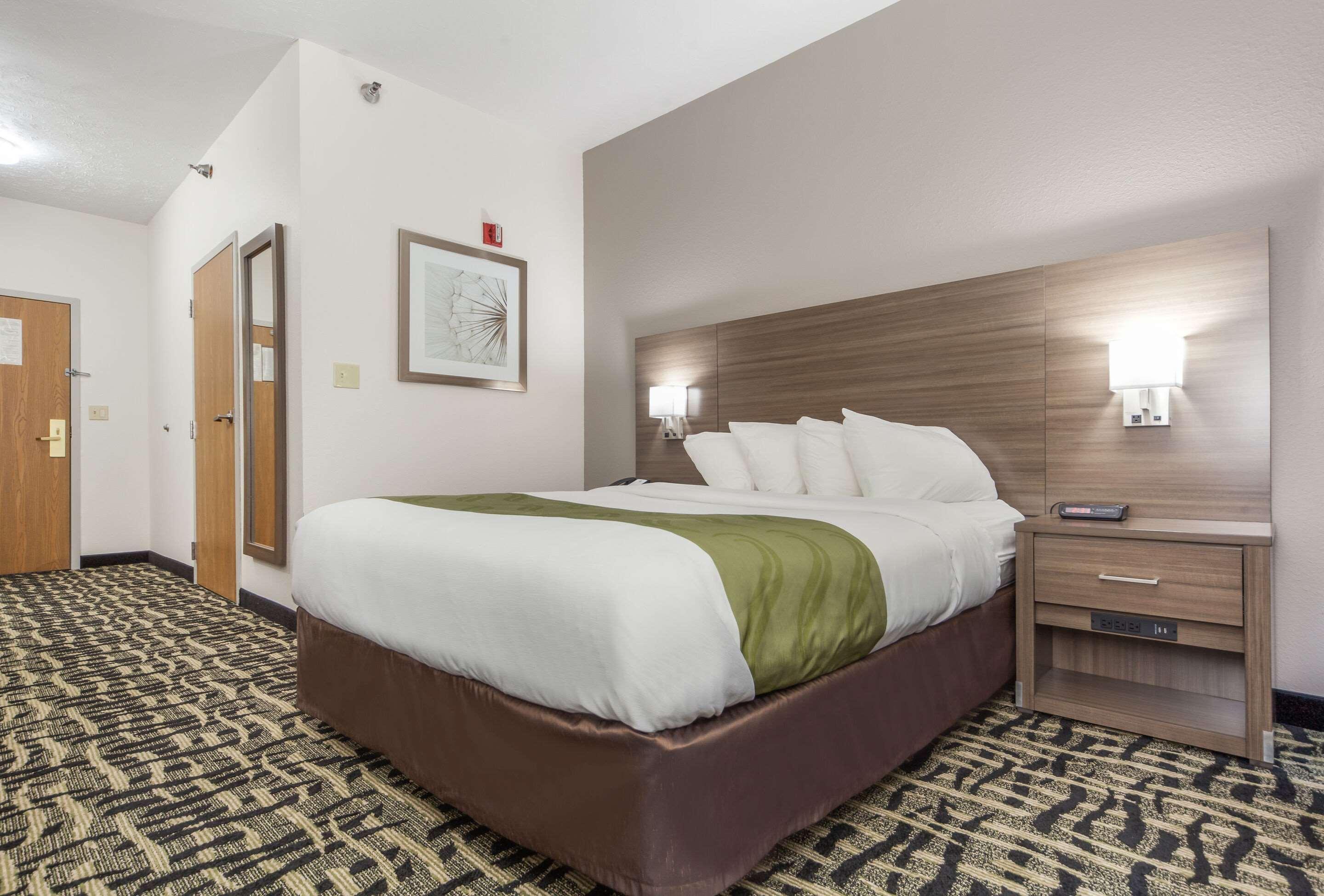 Quality Inn & Suites West Omaha - Ne Linclon Eksteriør billede