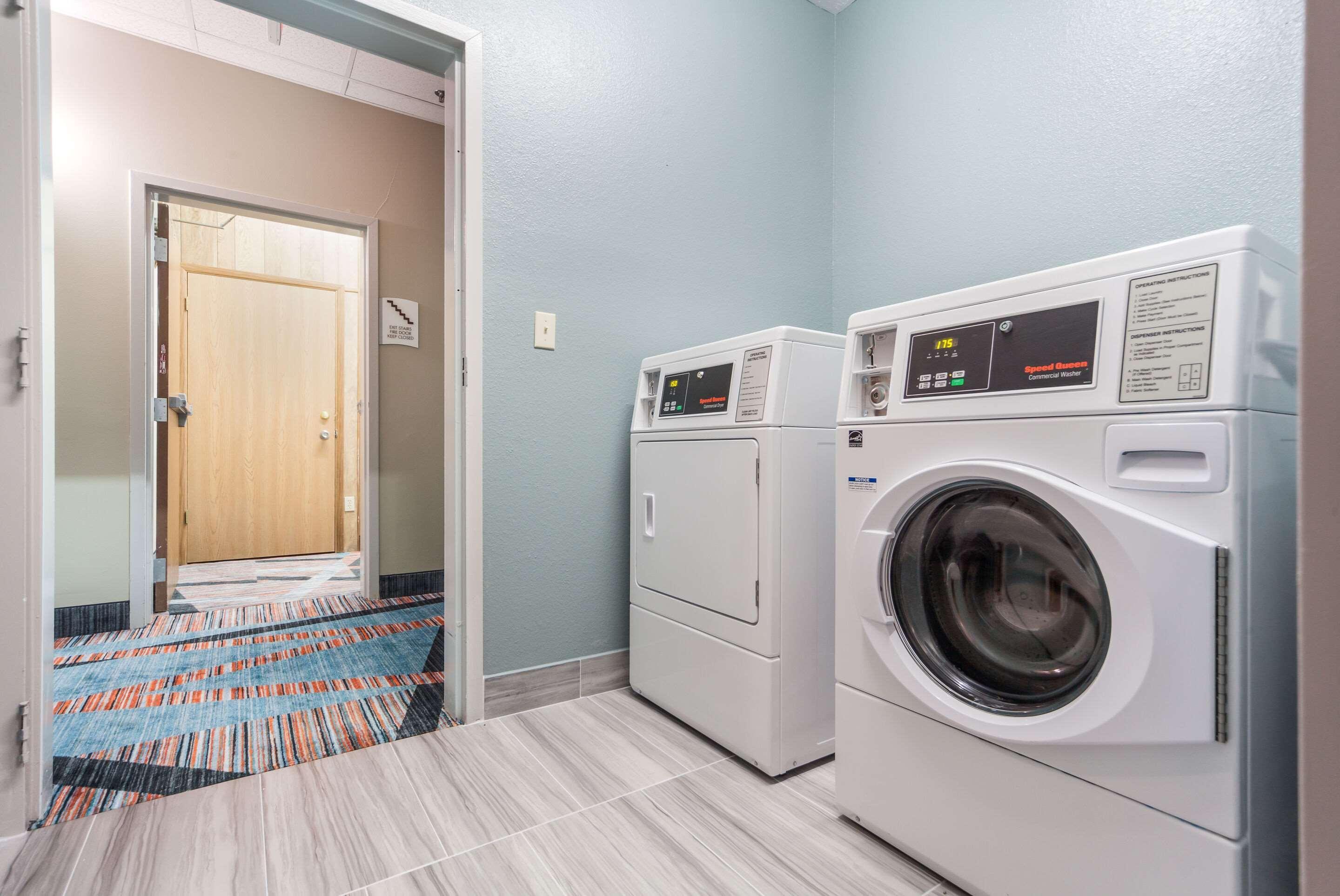 Quality Inn & Suites West Omaha - Ne Linclon Eksteriør billede