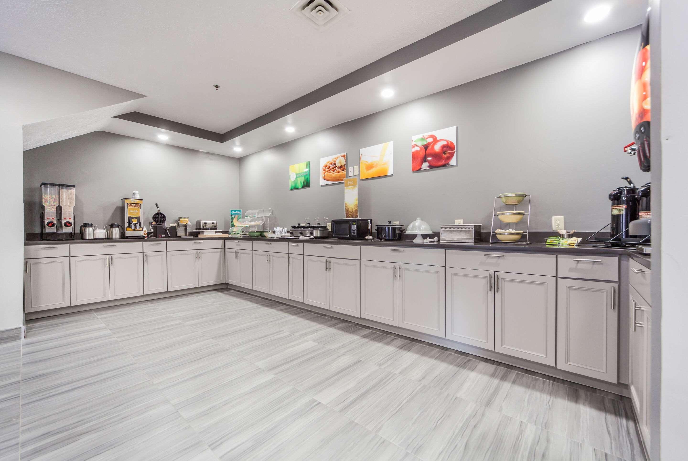 Quality Inn & Suites West Omaha - Ne Linclon Eksteriør billede