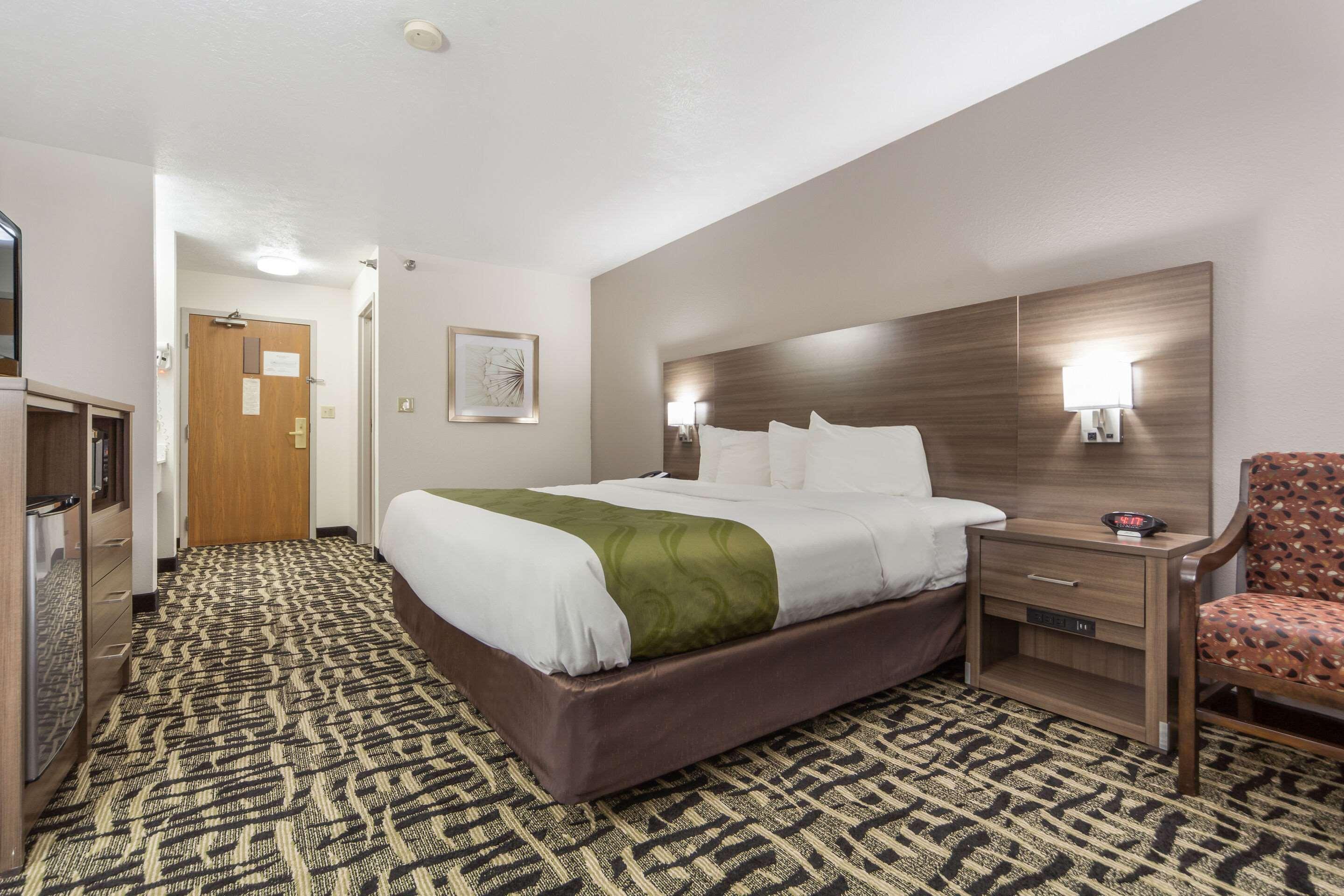 Quality Inn & Suites West Omaha - Ne Linclon Eksteriør billede