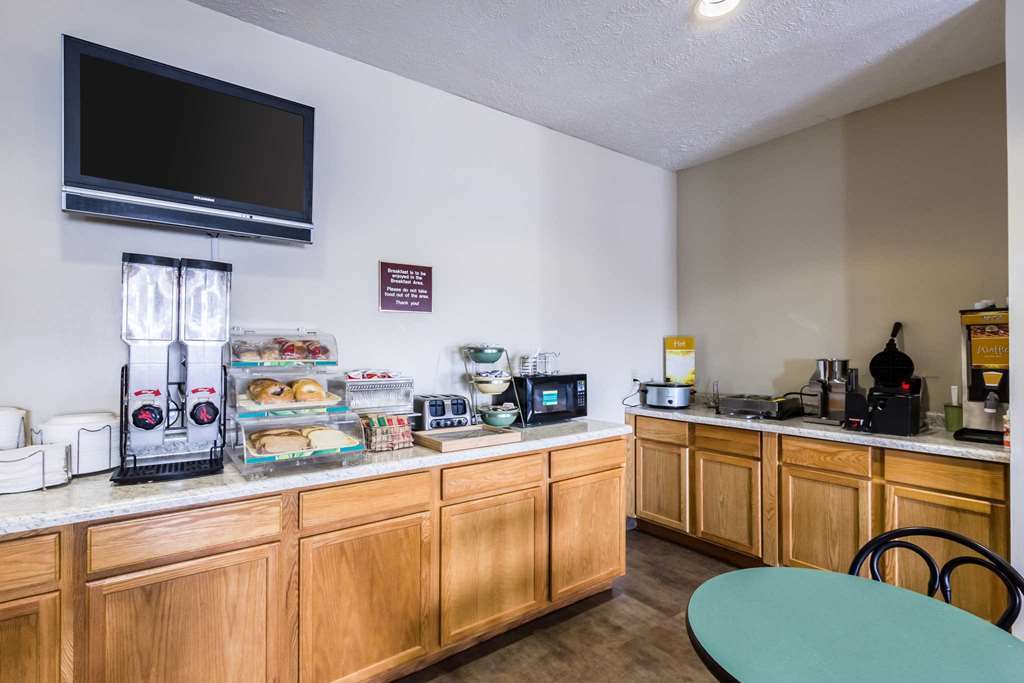Quality Inn & Suites West Omaha - Ne Linclon Restaurant billede