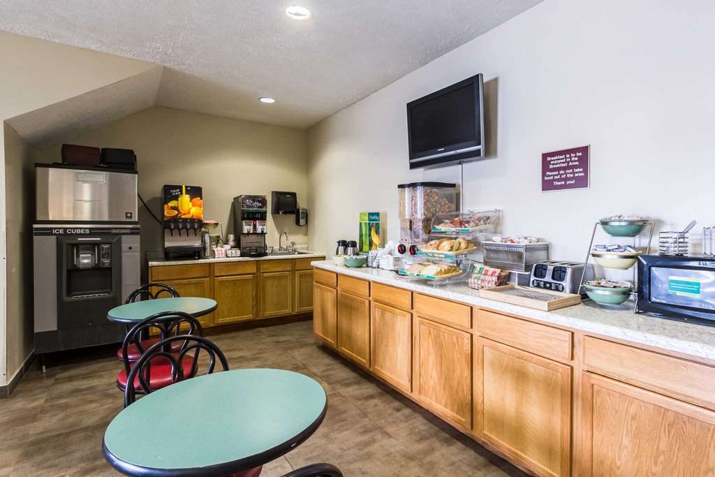 Quality Inn & Suites West Omaha - Ne Linclon Restaurant billede